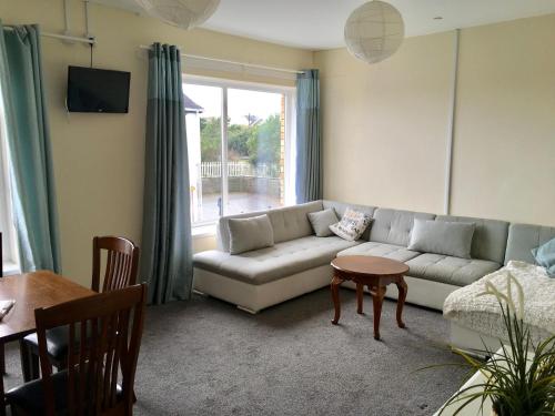 The Precinct 7 Bed Apartment, Porthcawl, South Wales