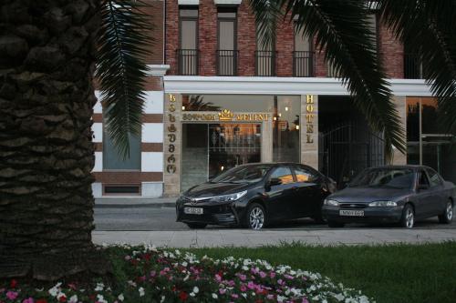 MELINI Boutique Hotel – Batumi, IL