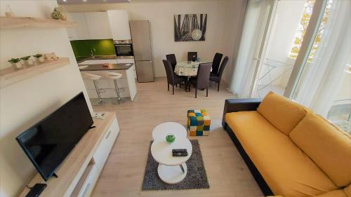  Apartment Punta in Omiš