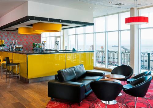 Bar/lounge, The Palace Hotel in Southend-on-Sea