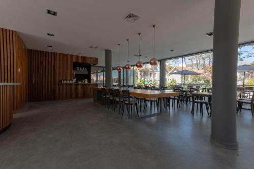 Restaurante, DESTINAR APART in Pinamar
