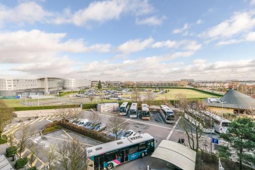Novotel Suites Paris CDG Airport Villepinte - image 13