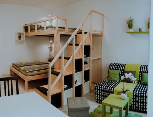  Modern & beautiful city apartment near Central Park, Ferienwohnung in Wien