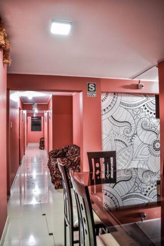 Iekārtas, Hostal Berlin in Jauja