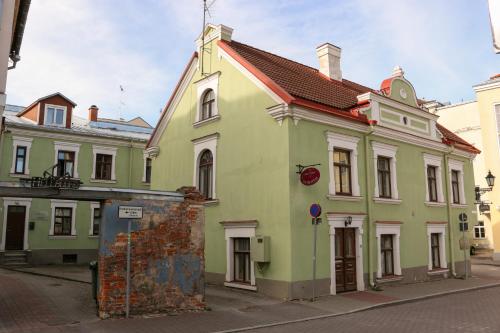 Old Town Library Deluxe Tartu Home Apartments Apartment In Tartu