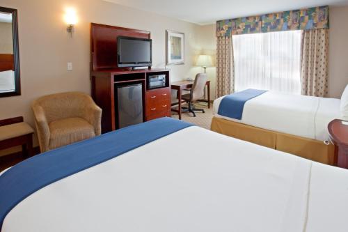 Holiday Inn Express Hotel & Suites College Station an IHG Hotel - image 4
