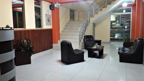 Vestabils, Madison Suite in Tacna