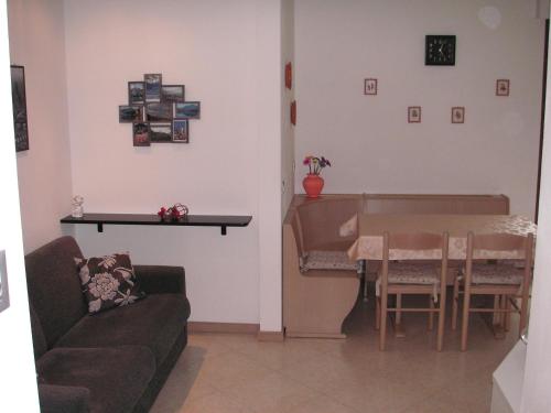 Casa Ferrari Monica