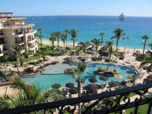 VLE-3405-OCEAN FRONT RESORT- WALKING DISTANCE TO TOWN! SWIMMABLE BEACH!