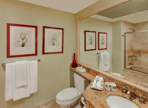 VLE-3101-OCEAN FRONT RESORT- WALKING DISTANCE TO TOWN! SWIMMABLE BEACH!