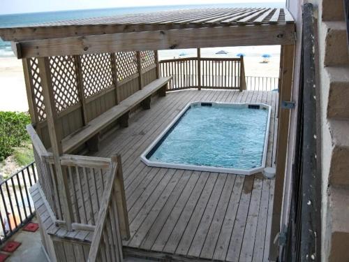 Inverness Condominiums by Padre Island Rentals - image 9