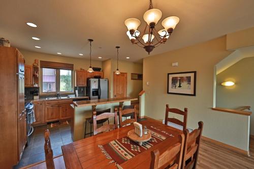 Winterstar Townhome in Fraser, USA