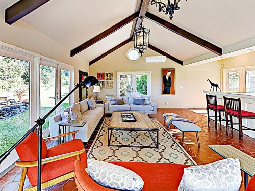 Sonoma Valley Vineyard Estate - image 5