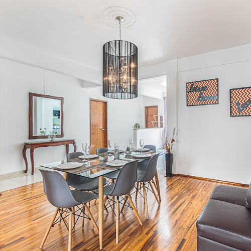 Roma Sur Apartments with Balcony - Family Friendly 3