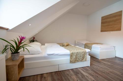 Guesthouse Stari Mayr - image 8