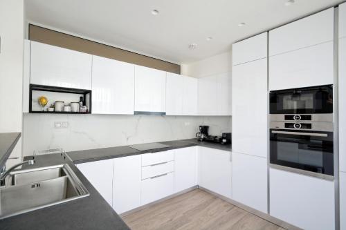 Urban Melodies Apartment - image 10