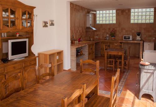 virtuve, Casa Rural Rosa Blanca in El Cerezo