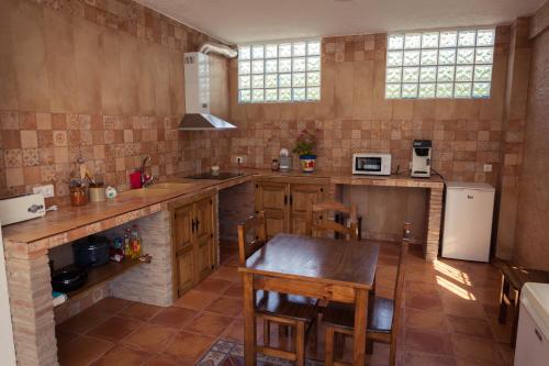 virtuve, Casa Rural Rosa Blanca in El Cerezo