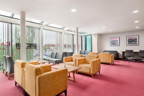 Ramada by Wyndham Cobham