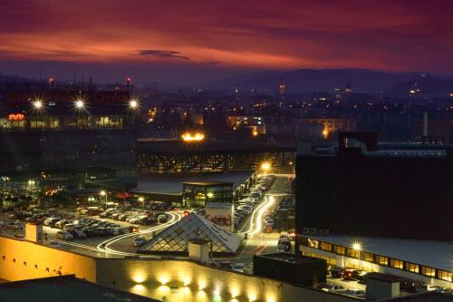 Long Term Business Apartment - image 10
