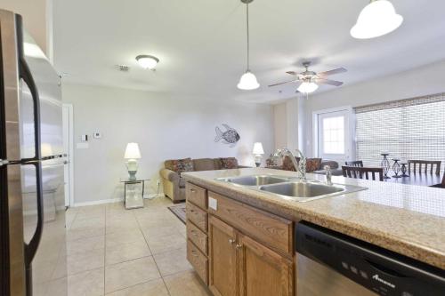 Marlin Cottages Condominiums by Padre Island Rentals - image 8