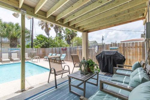 Treasure Island Townhouse by Padre Island Rentals - image 5