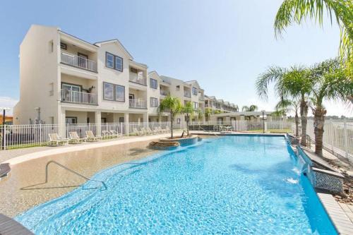 Tortuga Bay Townhouse- Access to Boat Slip - image 2