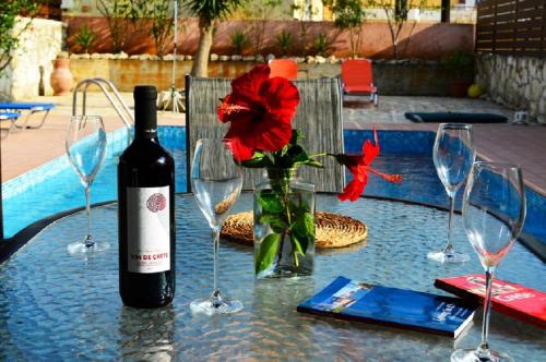  Villa Olympia with private pool and sea view in Tavronítis