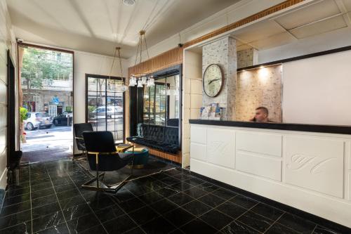 Hillel 11 Hotel - image 6
