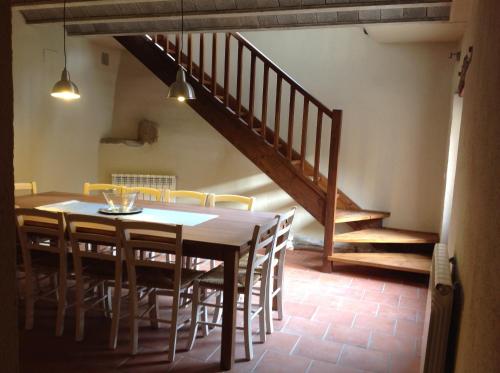 Létesítmények, Can Bertran in Castellar de nhug