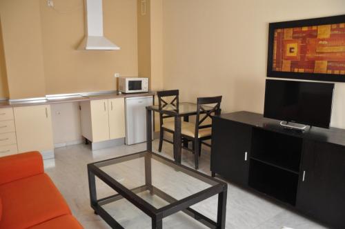 Apartamentos Luxsevilla Palacio - image 2