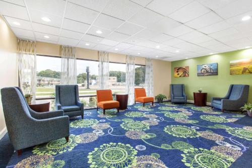 Days Inn by Wyndham Absecon Atlantic City Area