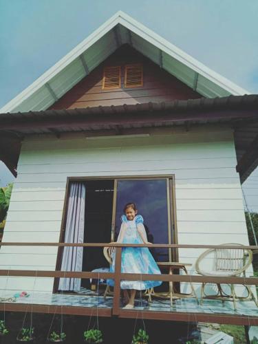 บ้านสวนปวิชญา เกษตรอินทรี Room Type - Deluxe Room (2 Adults + 1 Child)
