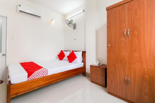 Standard Double Room image 3