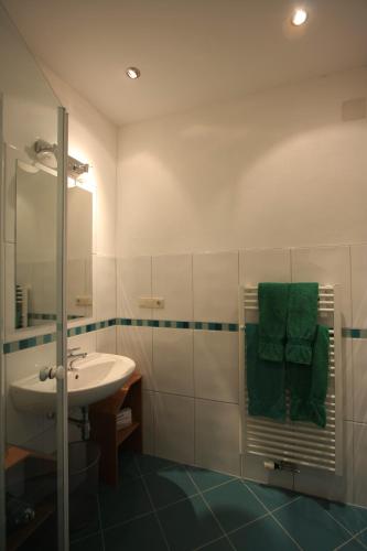 Fürdőszoba, Hotel Pension Kandolf in Tamsweg