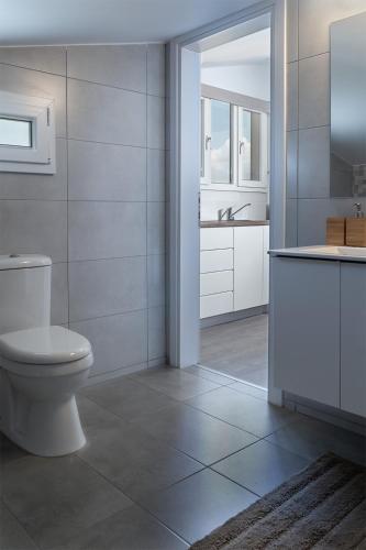 Silver Apartment - Loft - image 5