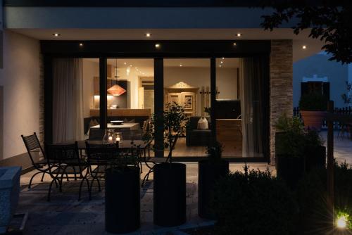 ระเบียง/ชานเรือน, "Innsbruck Moments" Kasperhof Appartements in สนามบินอินส์บรุค