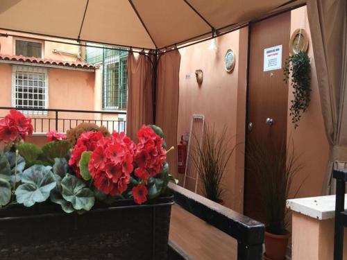 Condotti Apartment - image 13