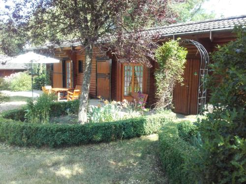  Chalet Le Paradou 2, Pension in Lessive