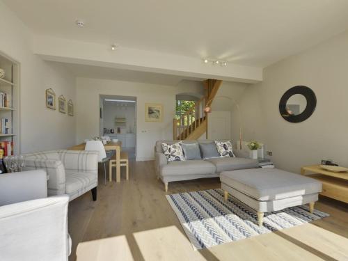 Gardeners Cottage Talaton House - image 10