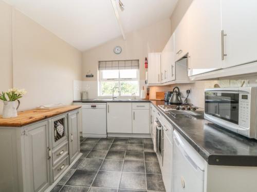Glasfryn - image 12