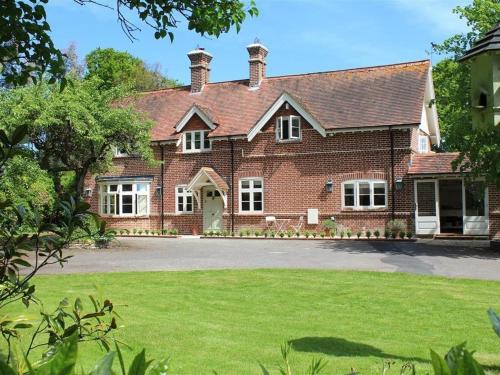 The Lodge At Bashley, Lymington