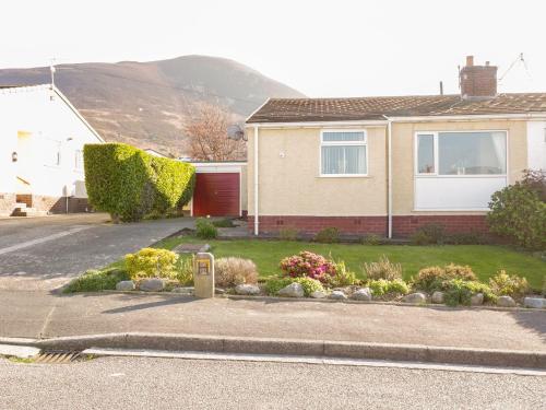 Cynlais Cottage, , North Wales