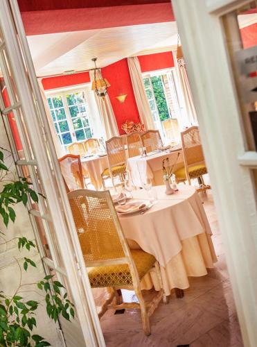 Logis Hôtel Restaurant L'Ile de Sées