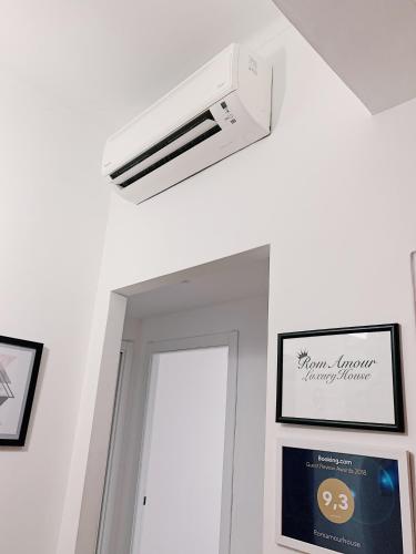 RomAmourHouse - image 10