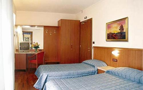 Double or Twin Room with Balcony