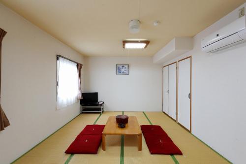 Japanese-Style Quintuple Room - Smoking