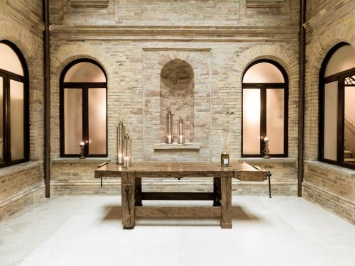 Vestabils, Villa Corallo Relais Chateaux in Sant' Omero