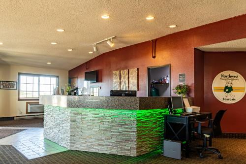 Bearcat Inn and Suites - Tap to explore photos