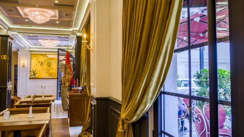 Eler Hotel - image 5